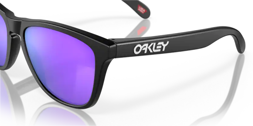 Oakley Frogskins Color: Matte Black with Prizm Violet Lens