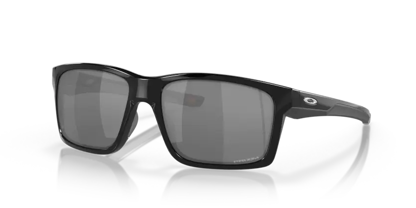 Oakley Mainlink Color: Polished Black with Prizm Black Lens