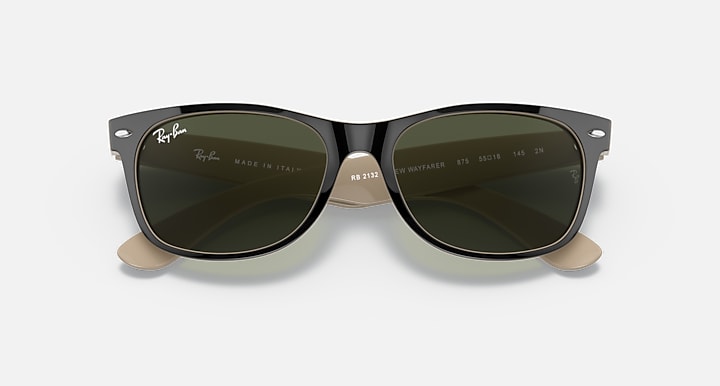 Ray Ban New Wayfarer Color Mix Polished Black Frame with G-15 Green Lenses