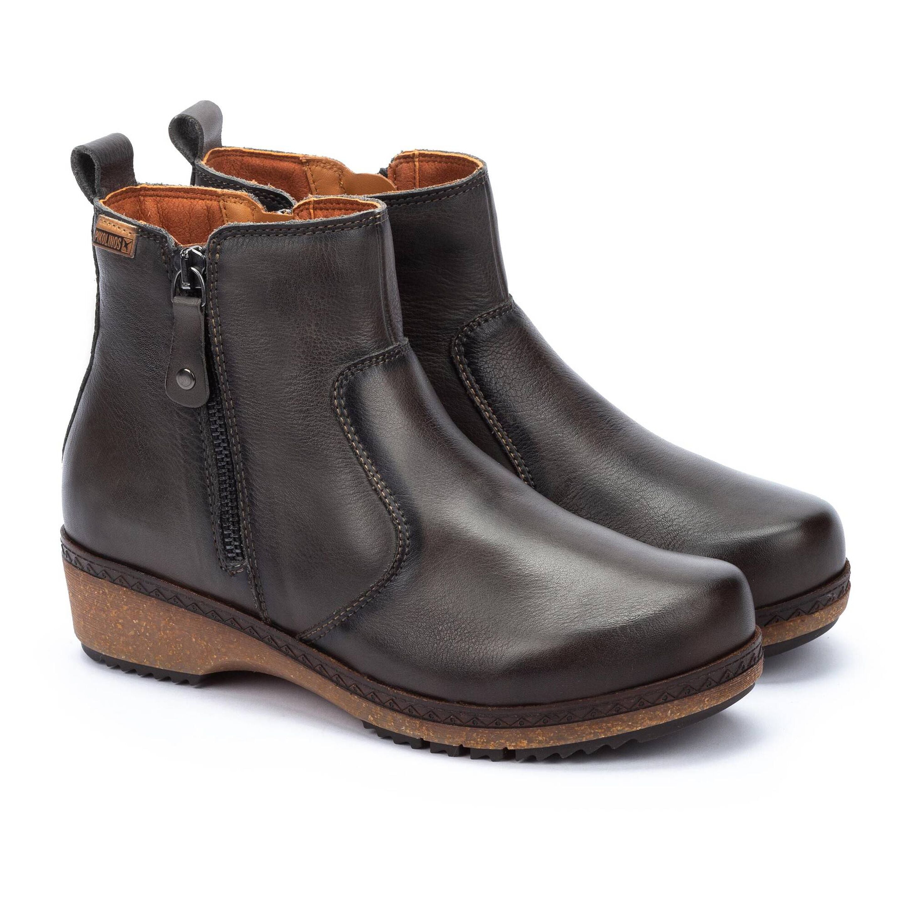 Pikolinos Granada Ankle Boot Women's 1