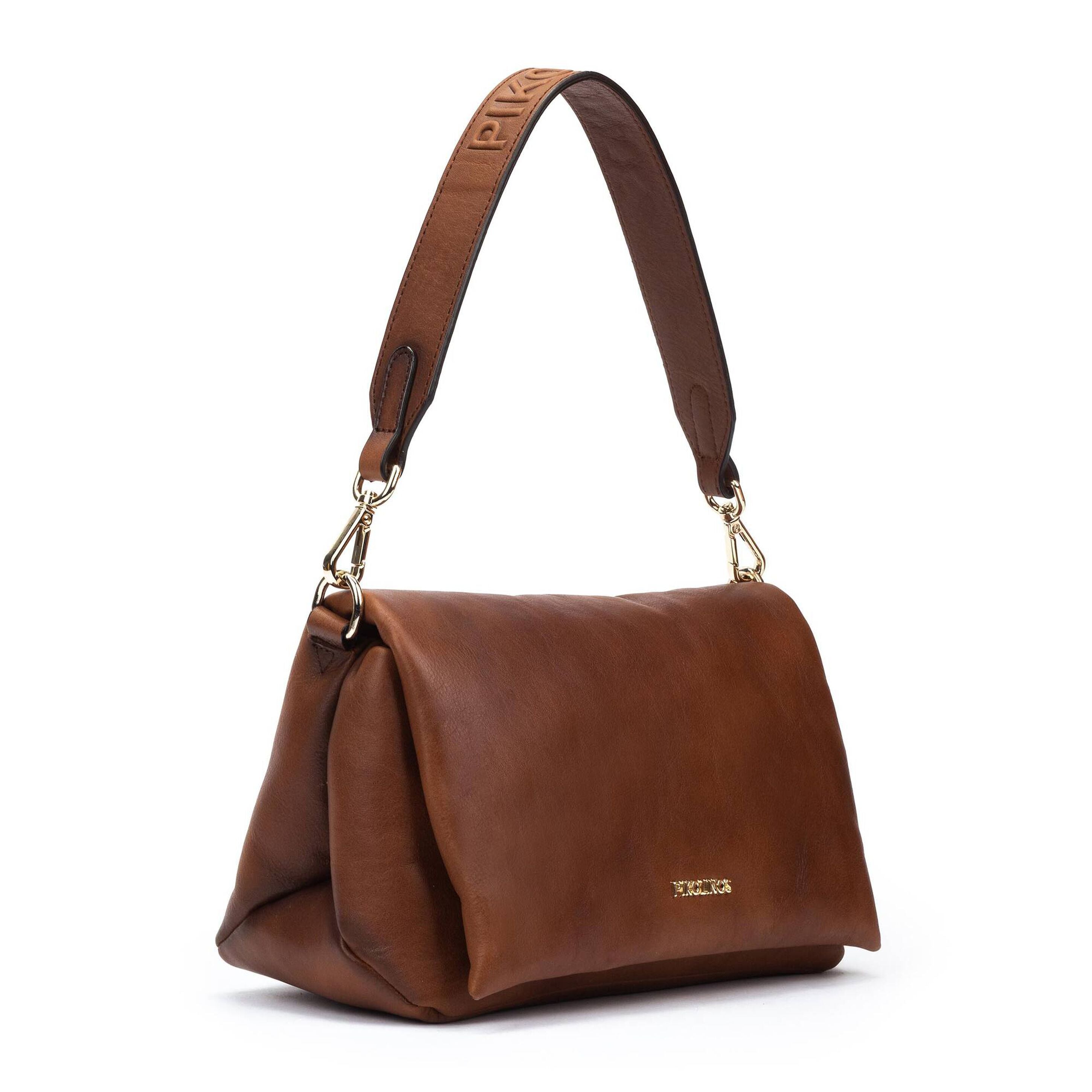 Pikolinos Pau Shoulder Bag with Magnetic Closure 7