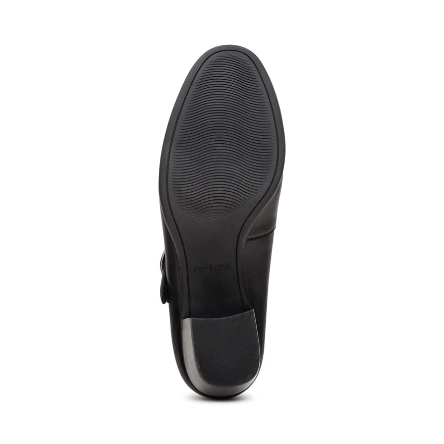 Aetrex Sara Pump Heels Women's 6