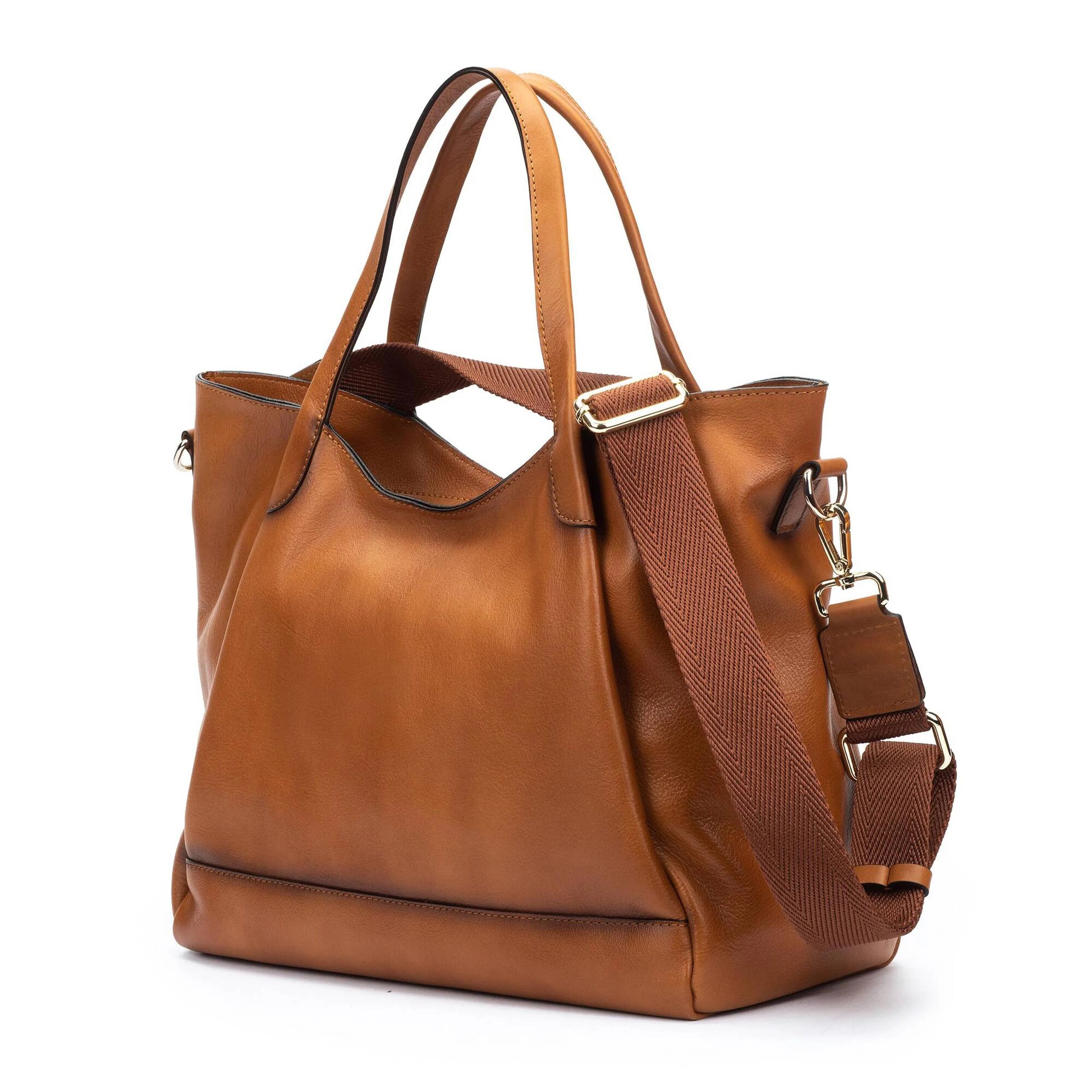 Pikolinos Ares Leather Handbag 3