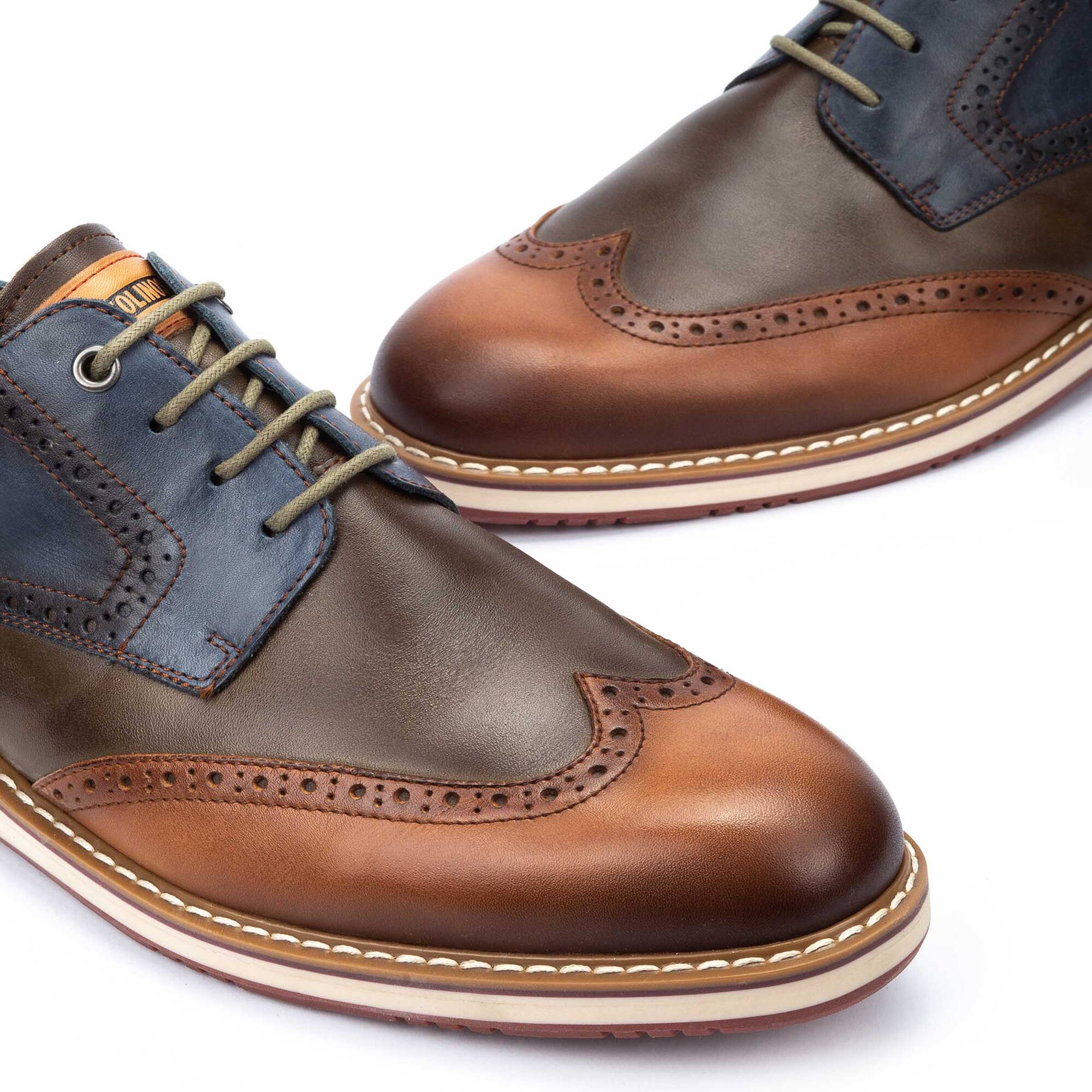Pikolinos Avila Two-Tone Dress Shoes Men's 10