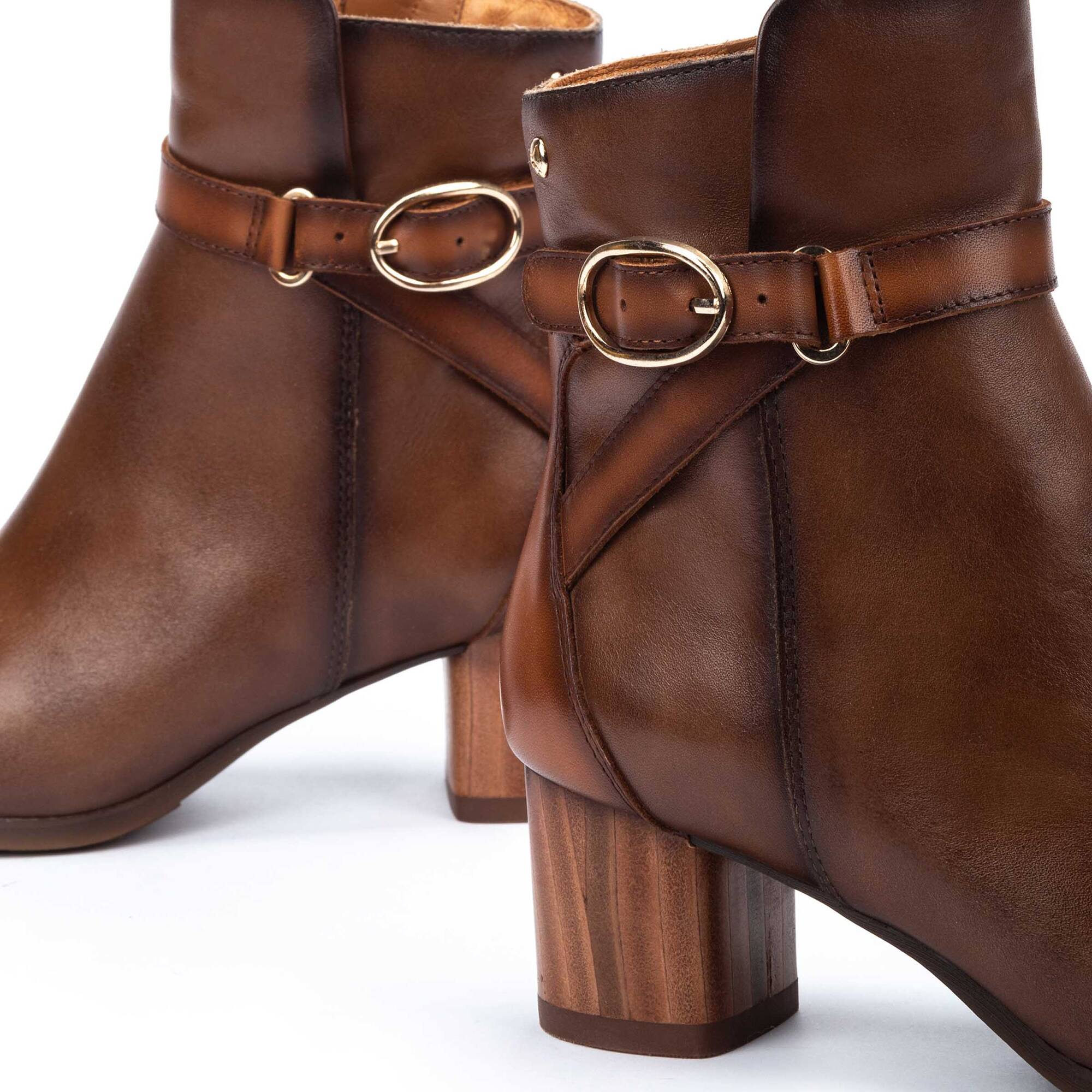 Women's Pikolinos Calafat Ankle Boots with Buckle 5