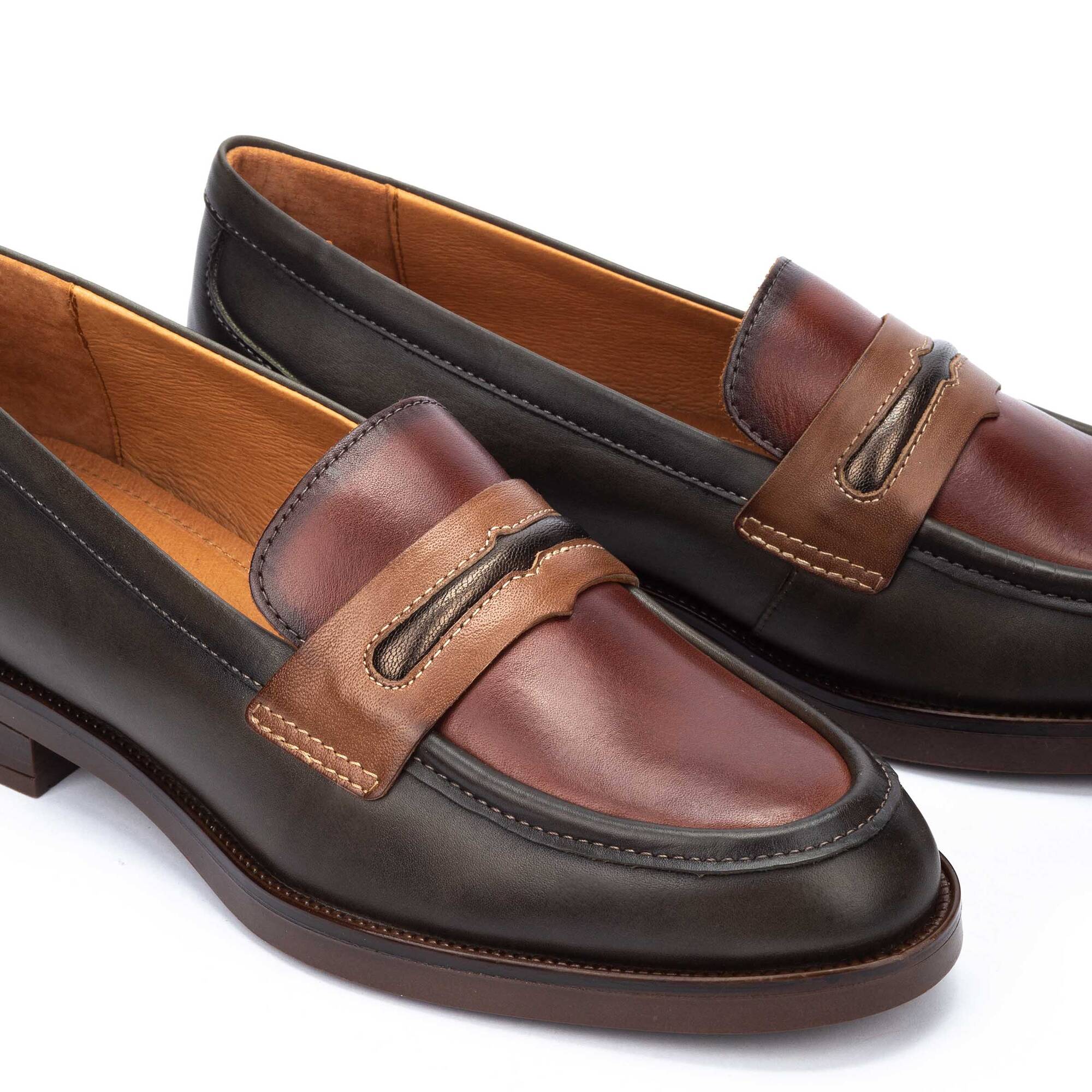 Pikolinos Puertollano Classic Loafers Women's 11