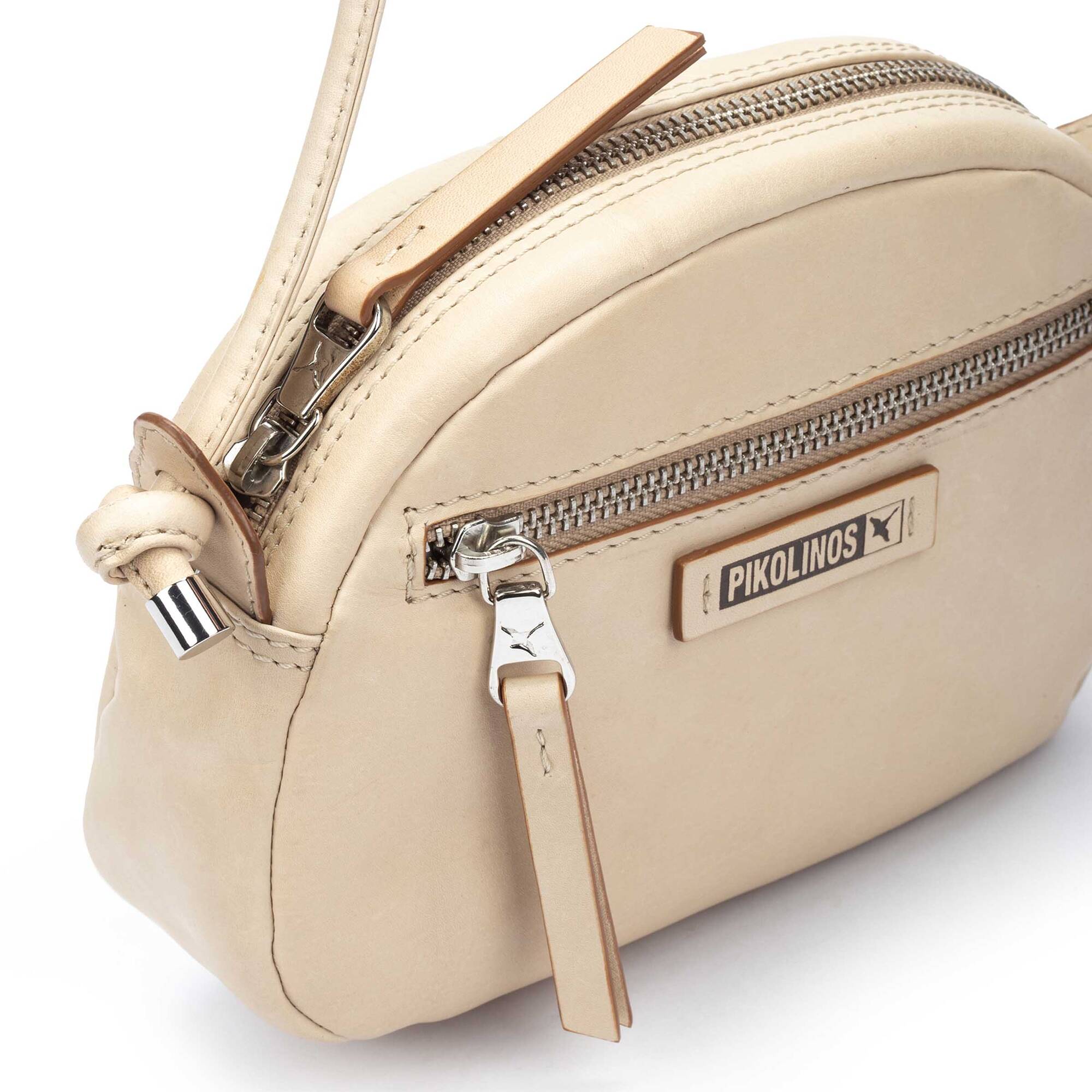 Pikolinos Durango Small Shoulder Bag 5