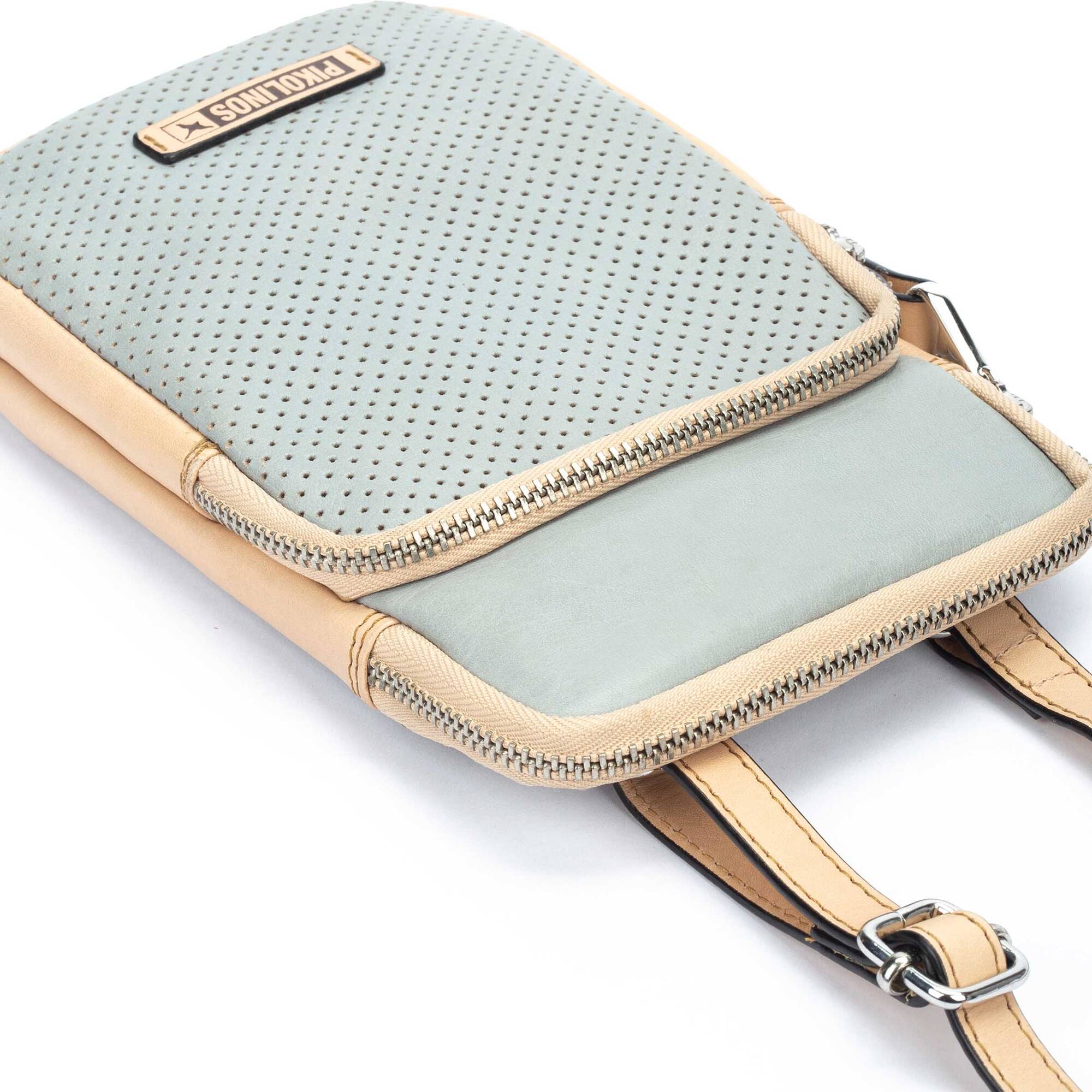 Pikolinos Salinas Leather Phone Pouch 4