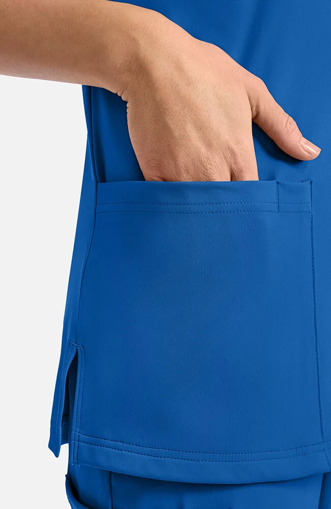 Cherokee 2-Pocket V-Neck Scrub Top Women's 19