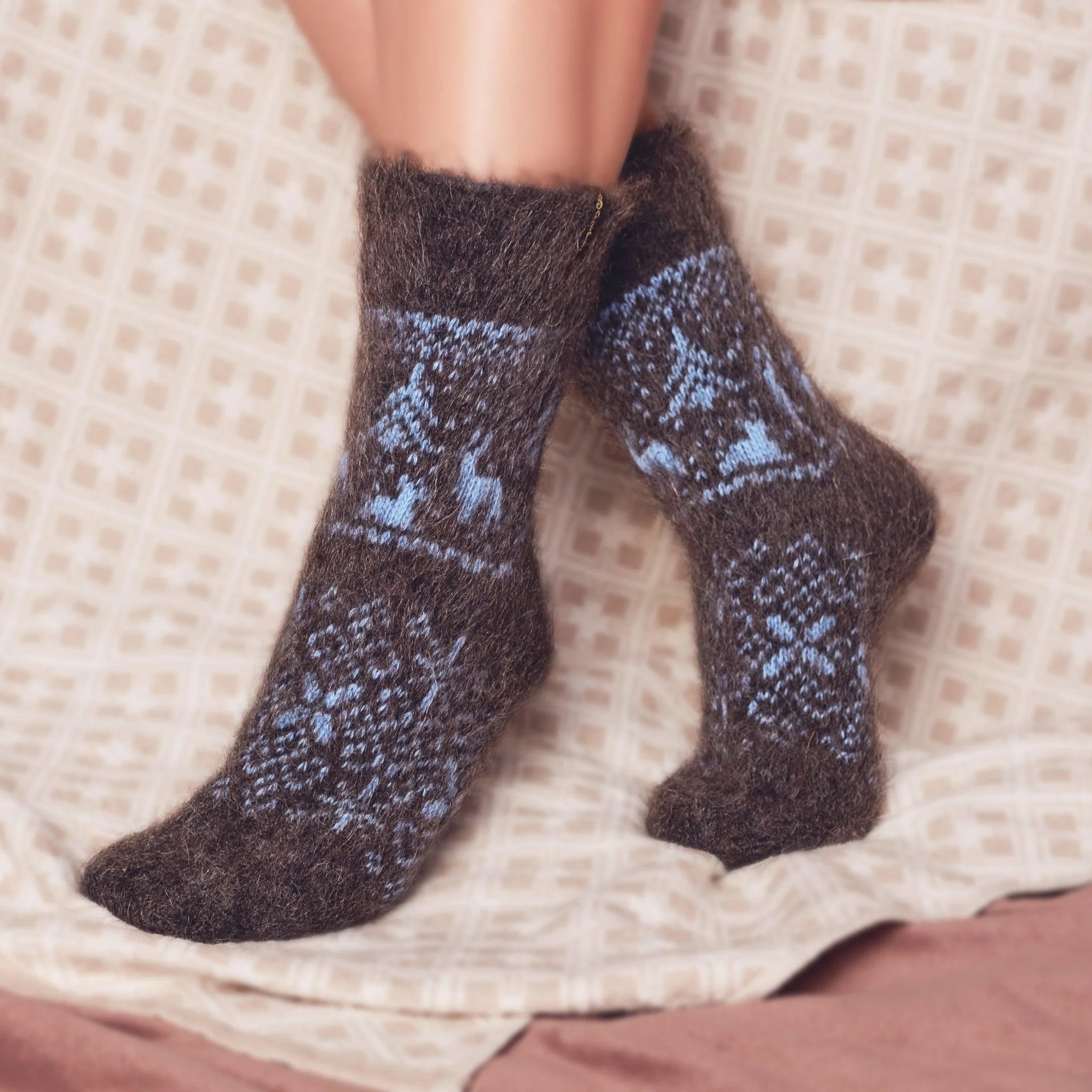 Siberia Spirit Non-Binding Goat Wool Crew Socks Unisex 4