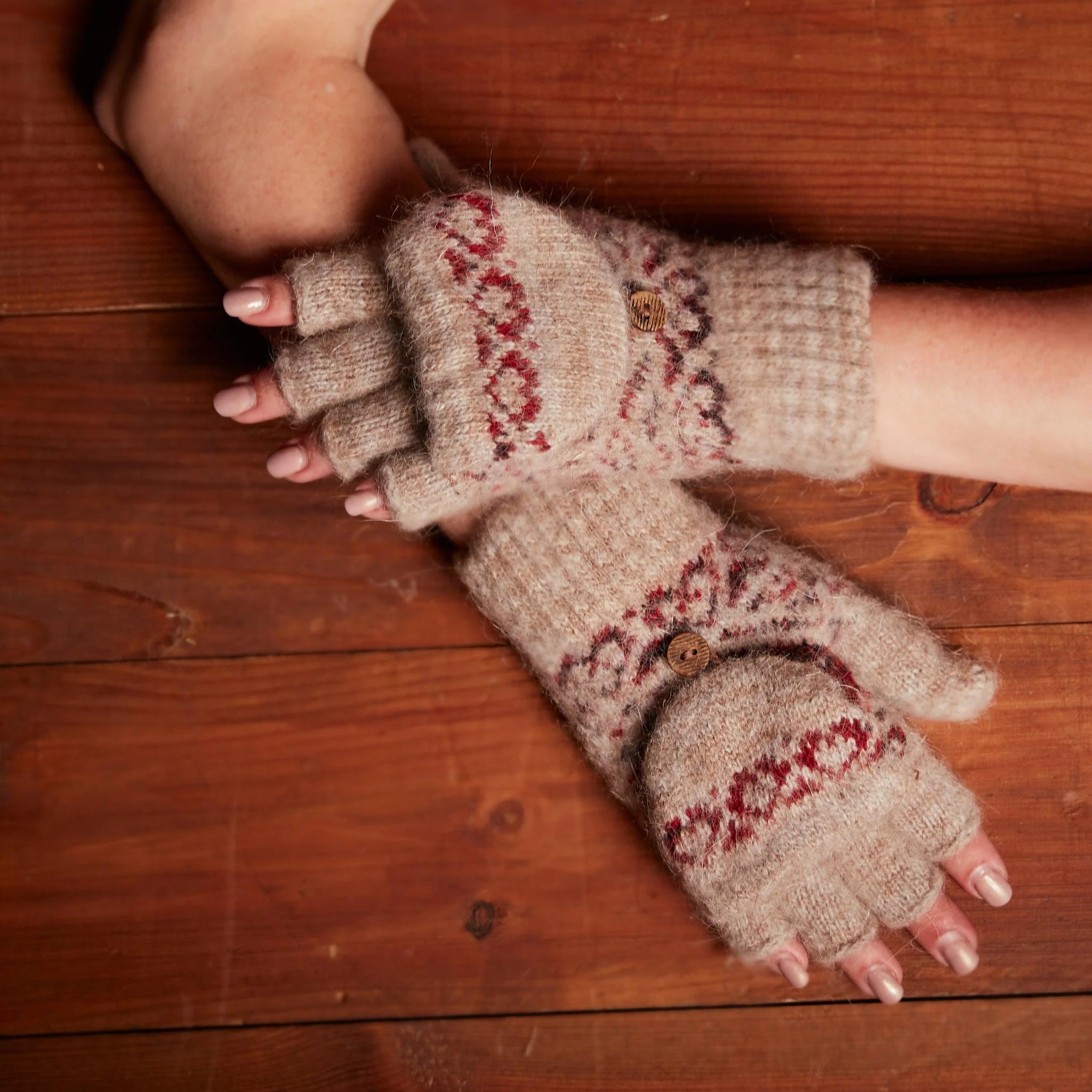 Siberia Spirit Something Romantic Goat Wool Mitten Gloves Women's
