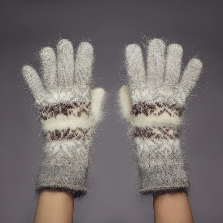 Siberia Spirit Frosted Snowflakes Non-Binding Goat Wool Gloves Women's 4