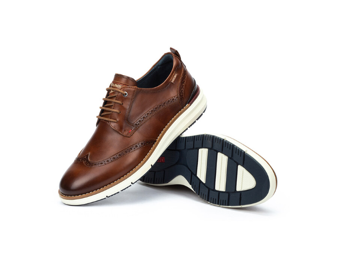 Pikolinos Manacor Wingtip Shoe Men's 4