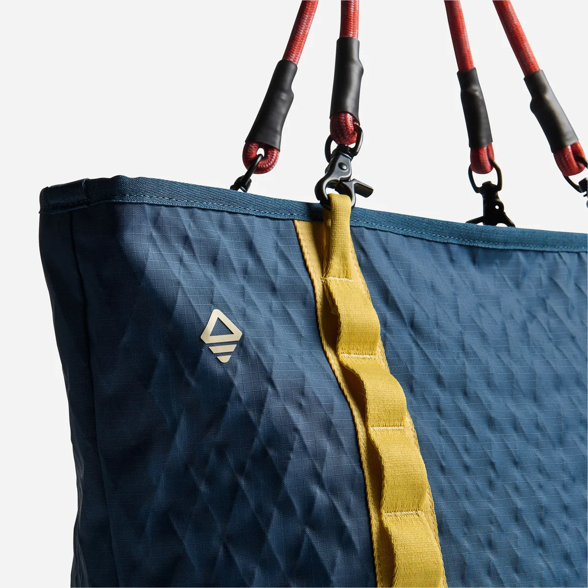 Nomadix DayTripper Tote 5