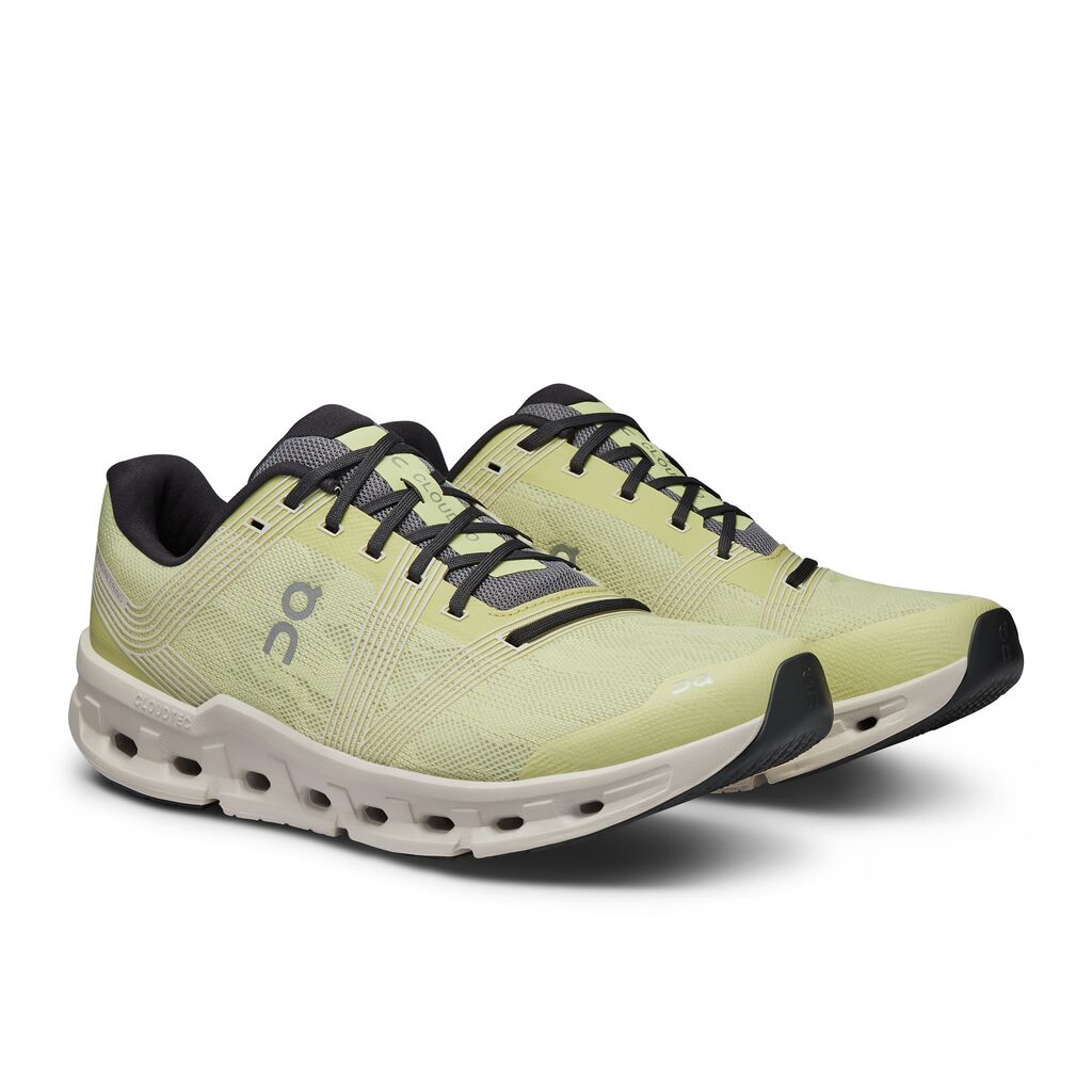 Men's On-Running Cloudgo Color: Hay | Sand