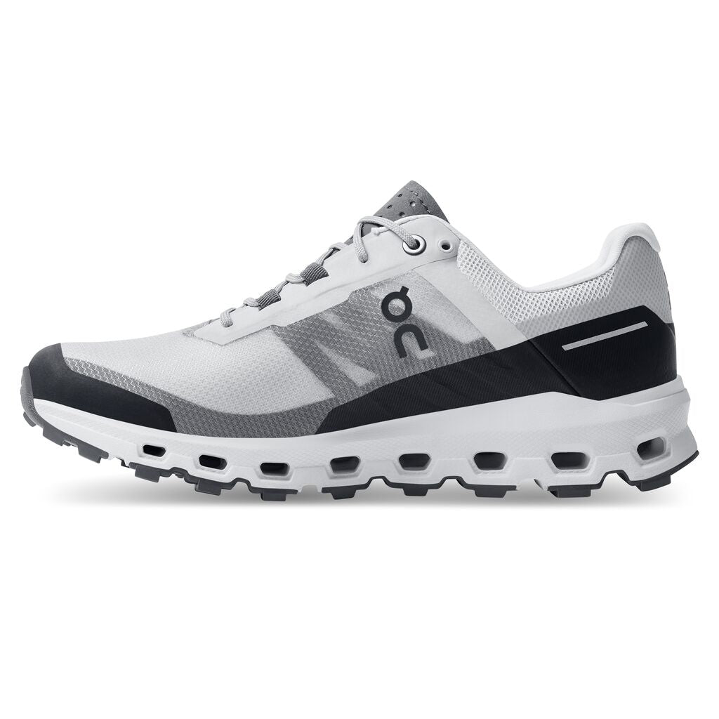 Women's On-Running Cloudvista Color: Glacier | Black