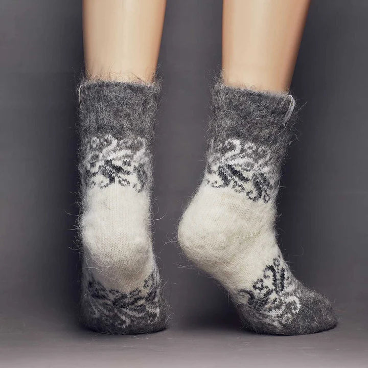Siberia Spirit Non-Binding Goat Wool Crew Socks Unisex 12