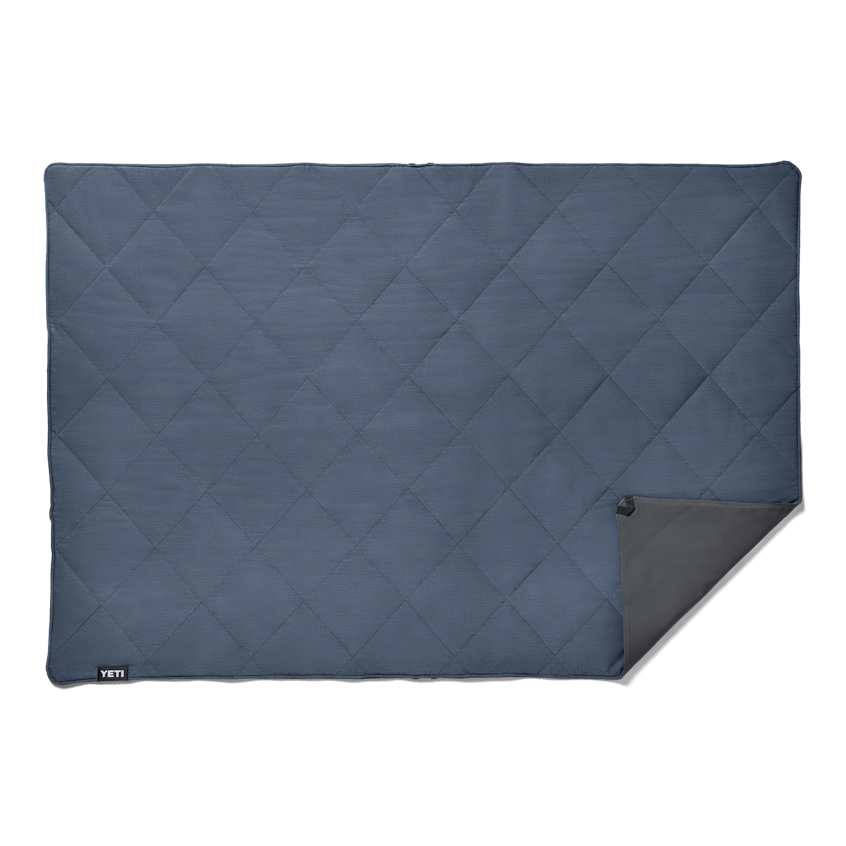 Yeti Lowlands Blanket Waterproof 2
