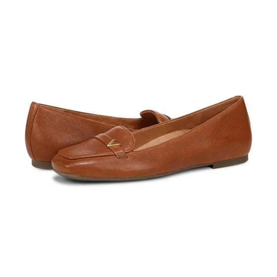 Vionic Hayes Loafer Women's 5