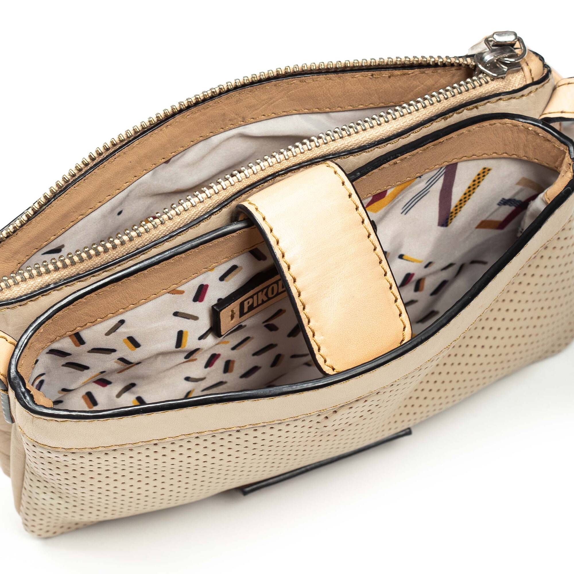 Pikolinos Salinas Leather Shoulder Bag 10