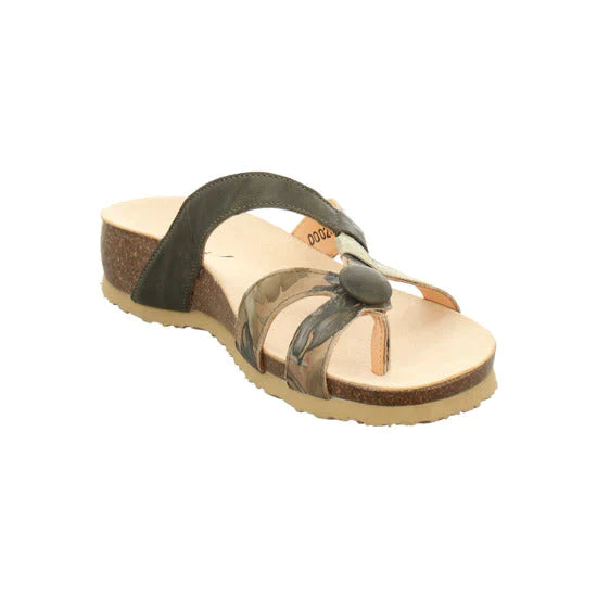 Think! Julia Stone Thong Sandals Women's Nude Kombi 6