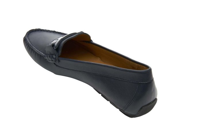 Vaneli Aiker Loafer Women's Navy 6