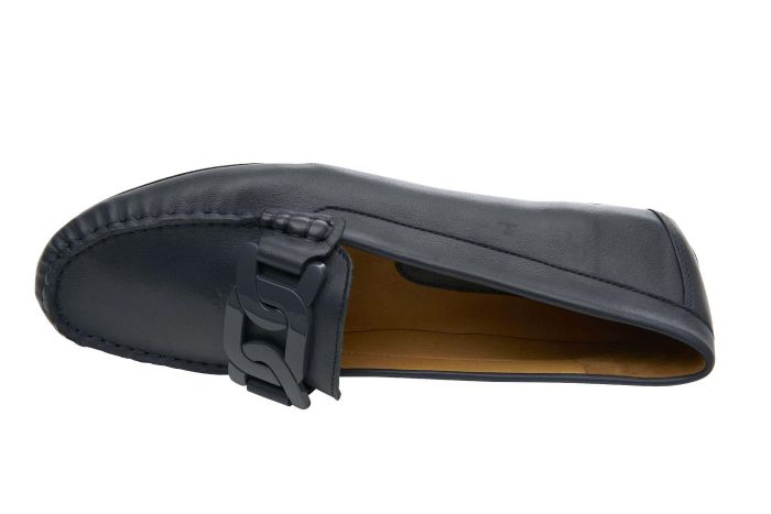 Vaneli Aiker Loafer Women's Navy 4