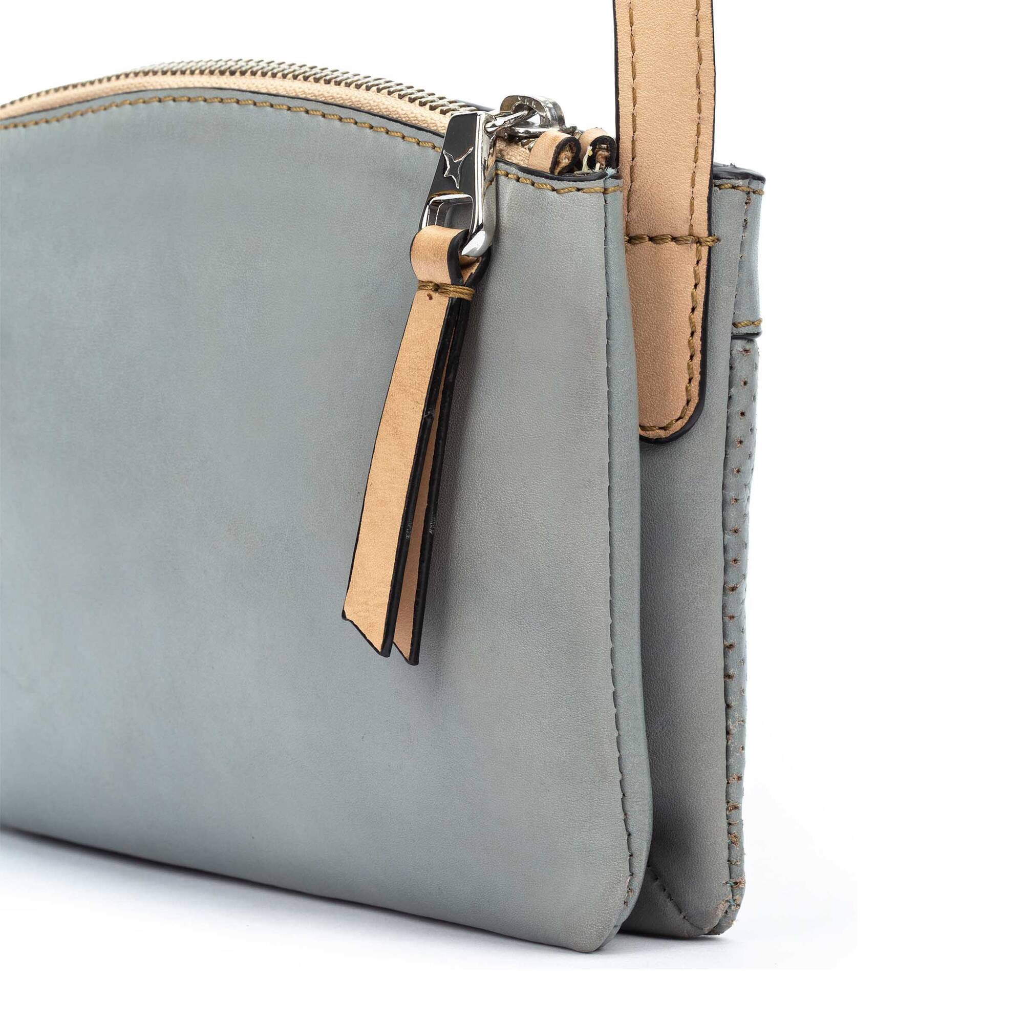 Pikolinos Salinas Leather Shoulder Bag 3