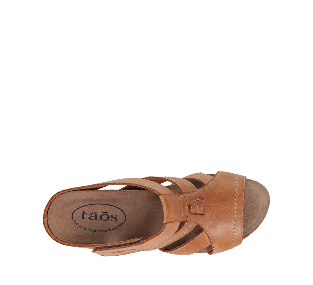 Women's Taos Lydia Color: Cognac