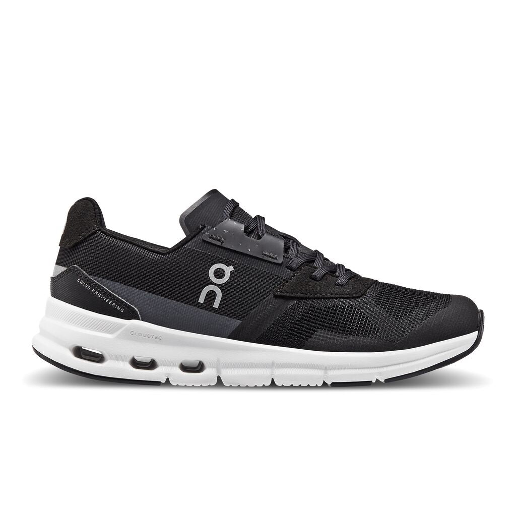 Women's On-Running Cloudrift Color: Black | White