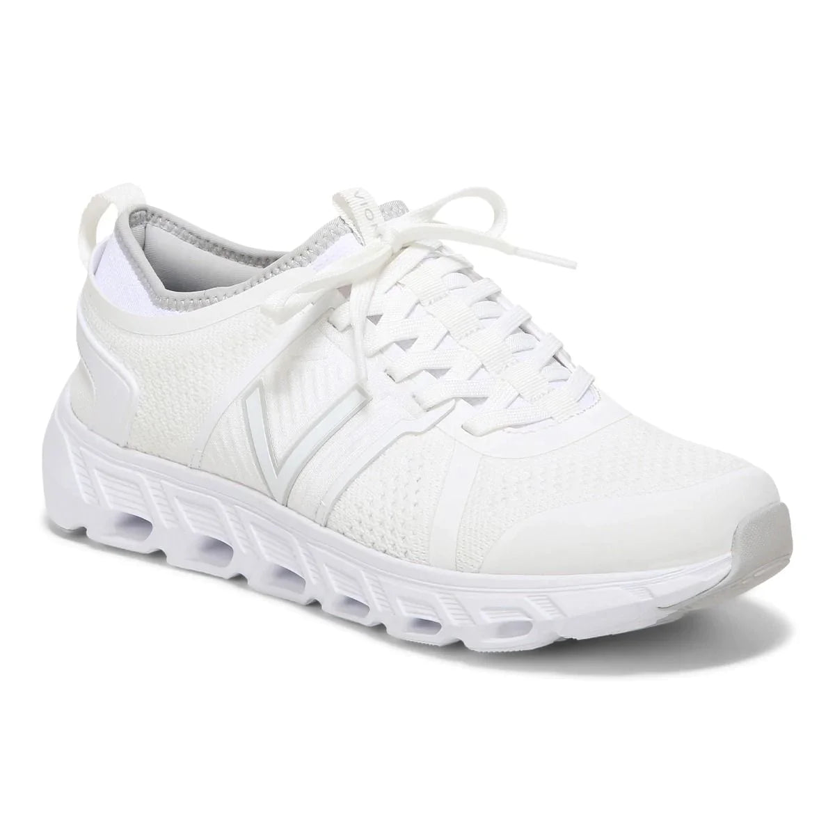 Women's Vionic Captivate Sneaker Color: White