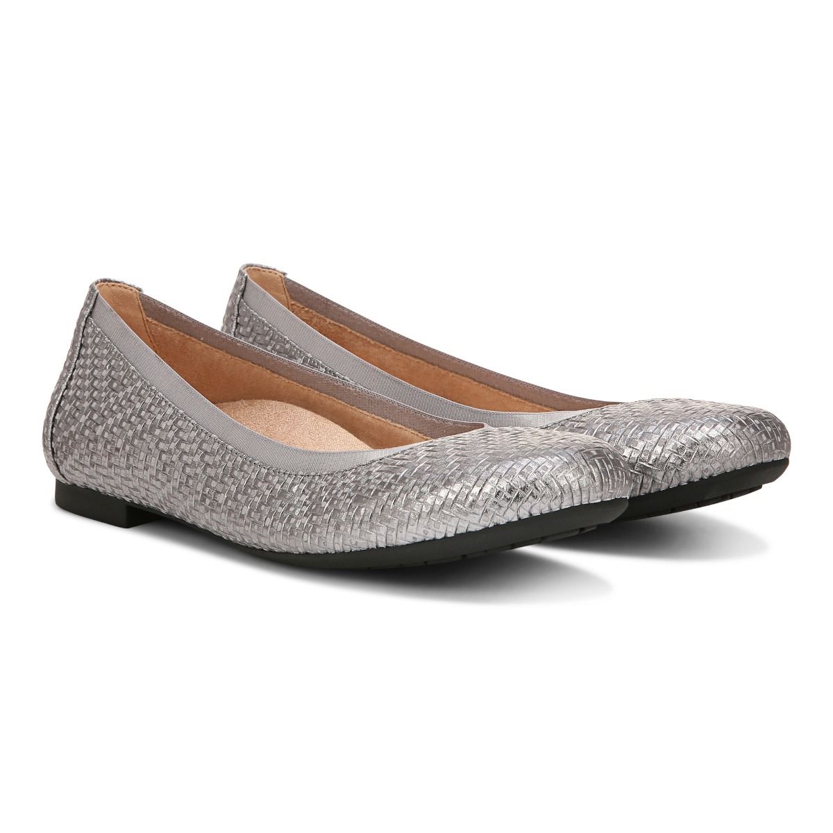 Women's Vionic Anita Flat Color: Silver Leather