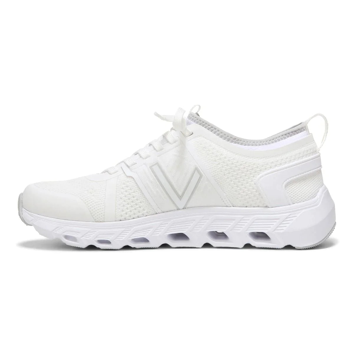 Women's Vionic Captivate Sneaker Color: White