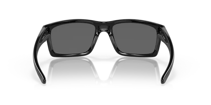 Oakley Mainlink Color: Polished Black with Prizm Black Lens