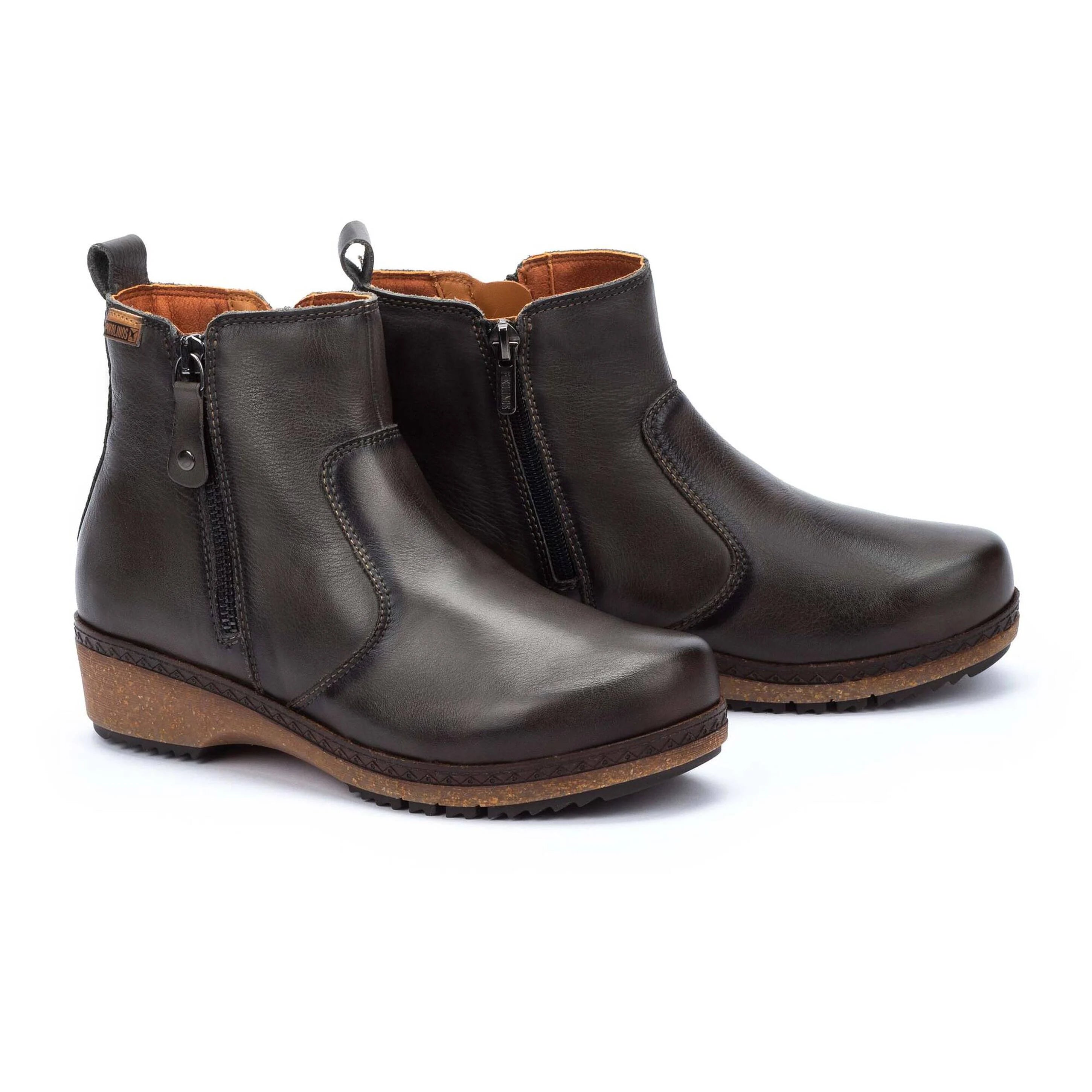 Pikolinos Granada Ankle Boot Women's  3