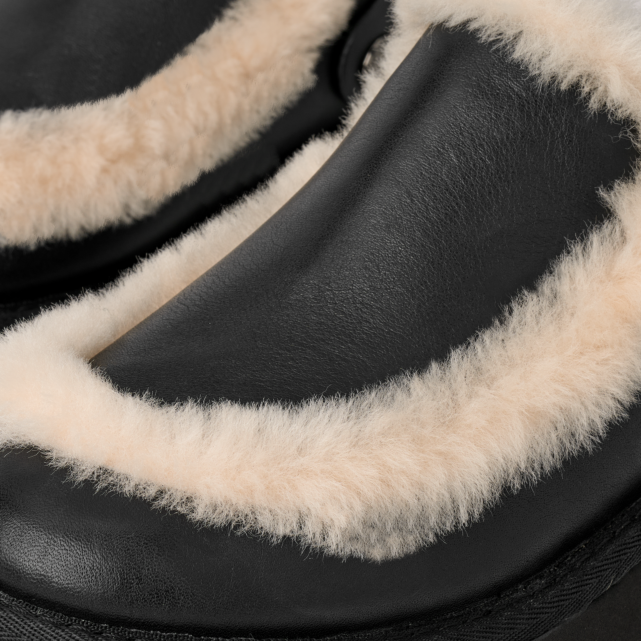 UGG Esmee Leather Clog Women's 5