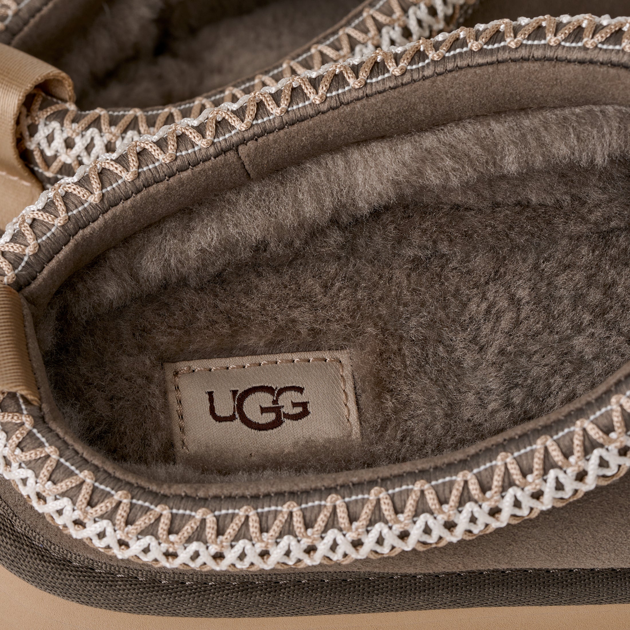 UGG Tazz II Women's   50