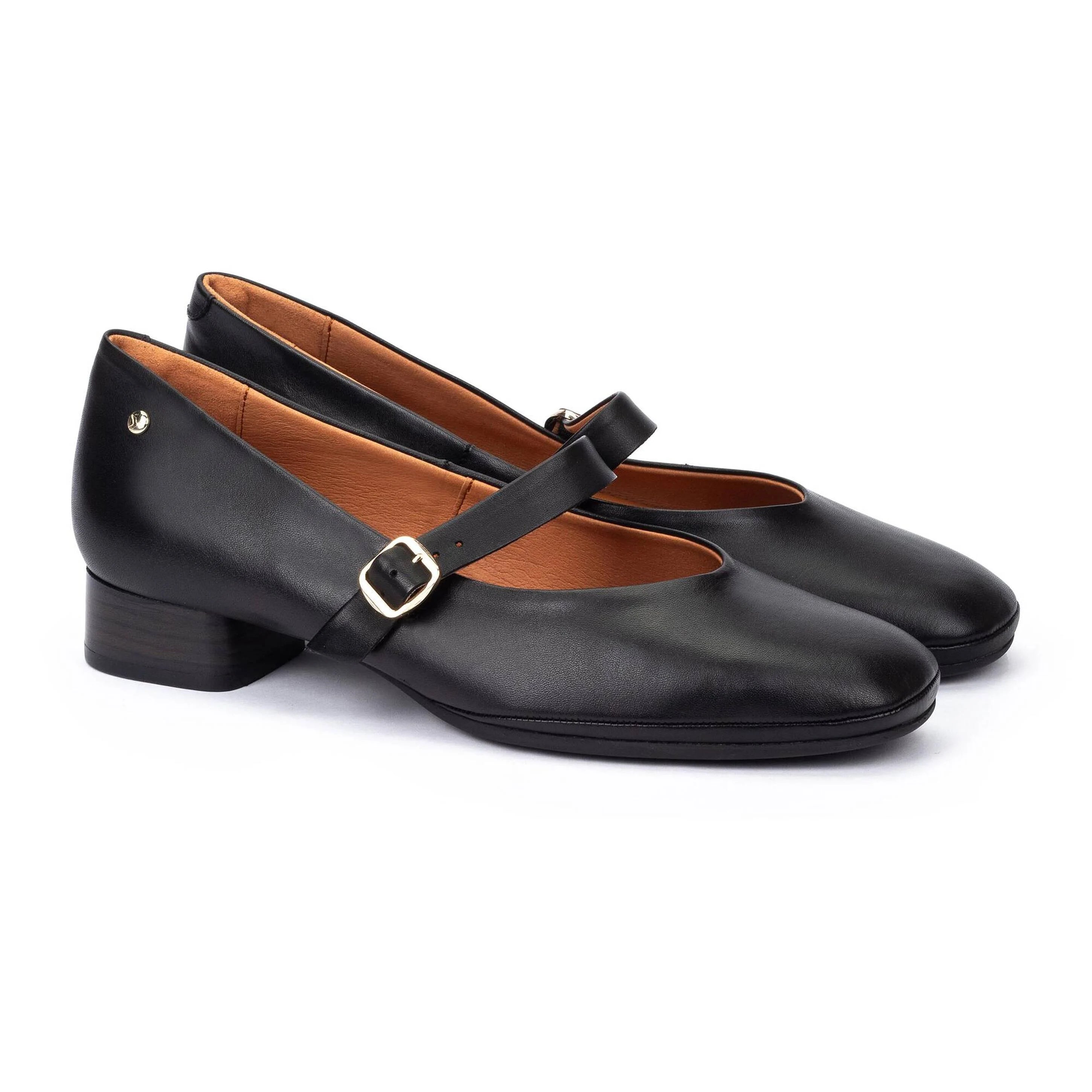 Pikolinos Ubeda Mary Jane Pump Women's (WIDE WIDTH) 1