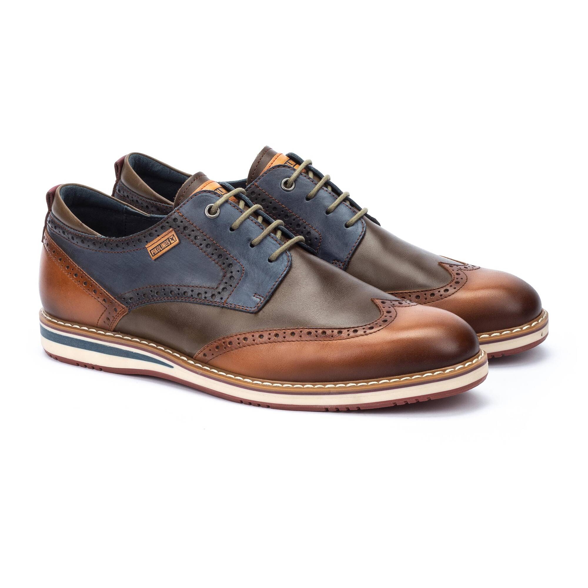 Pikolinos Avila Two-Tone Dress Shoes Men's 7