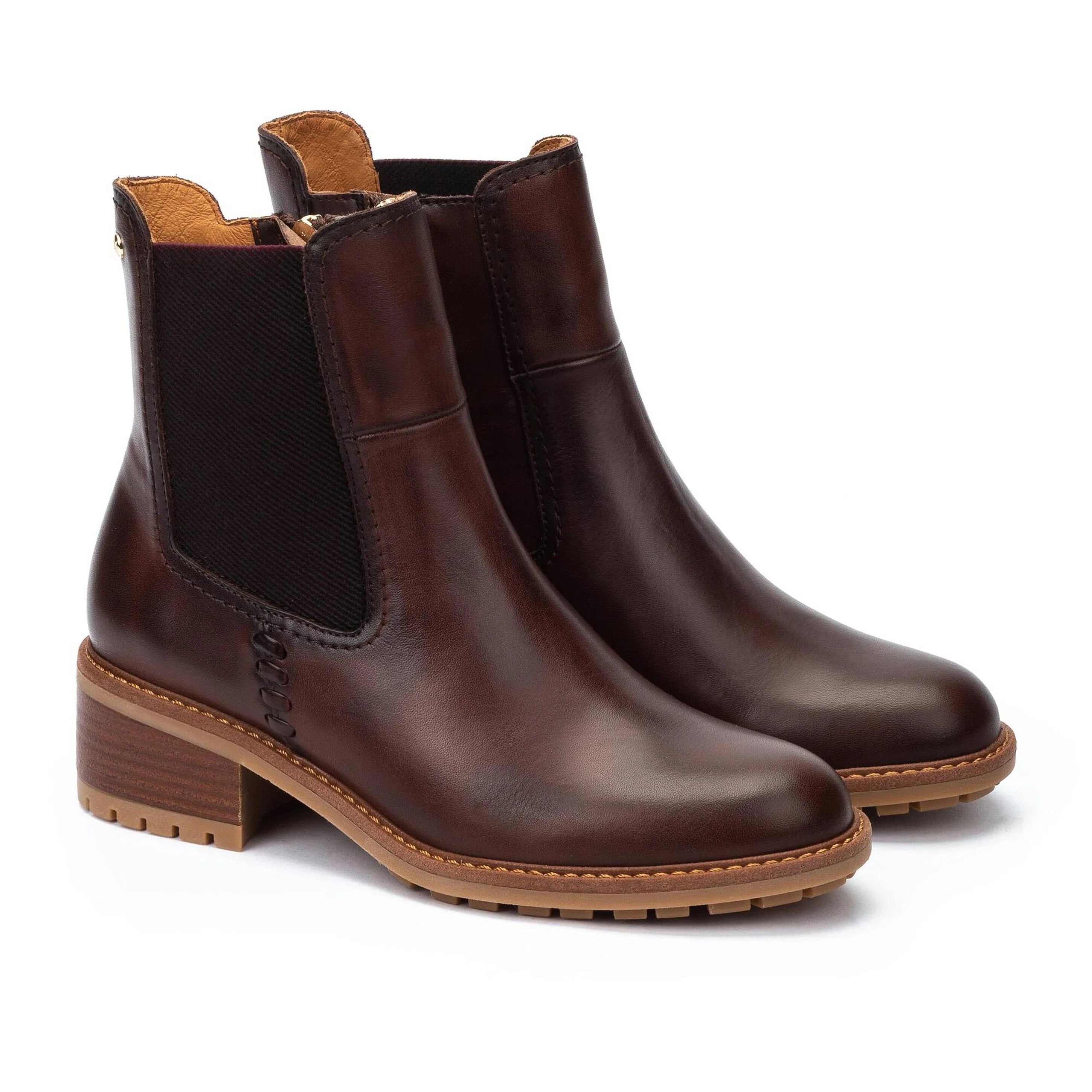 Pikolinos Medina Heeled Chelsea Boot Women's  1