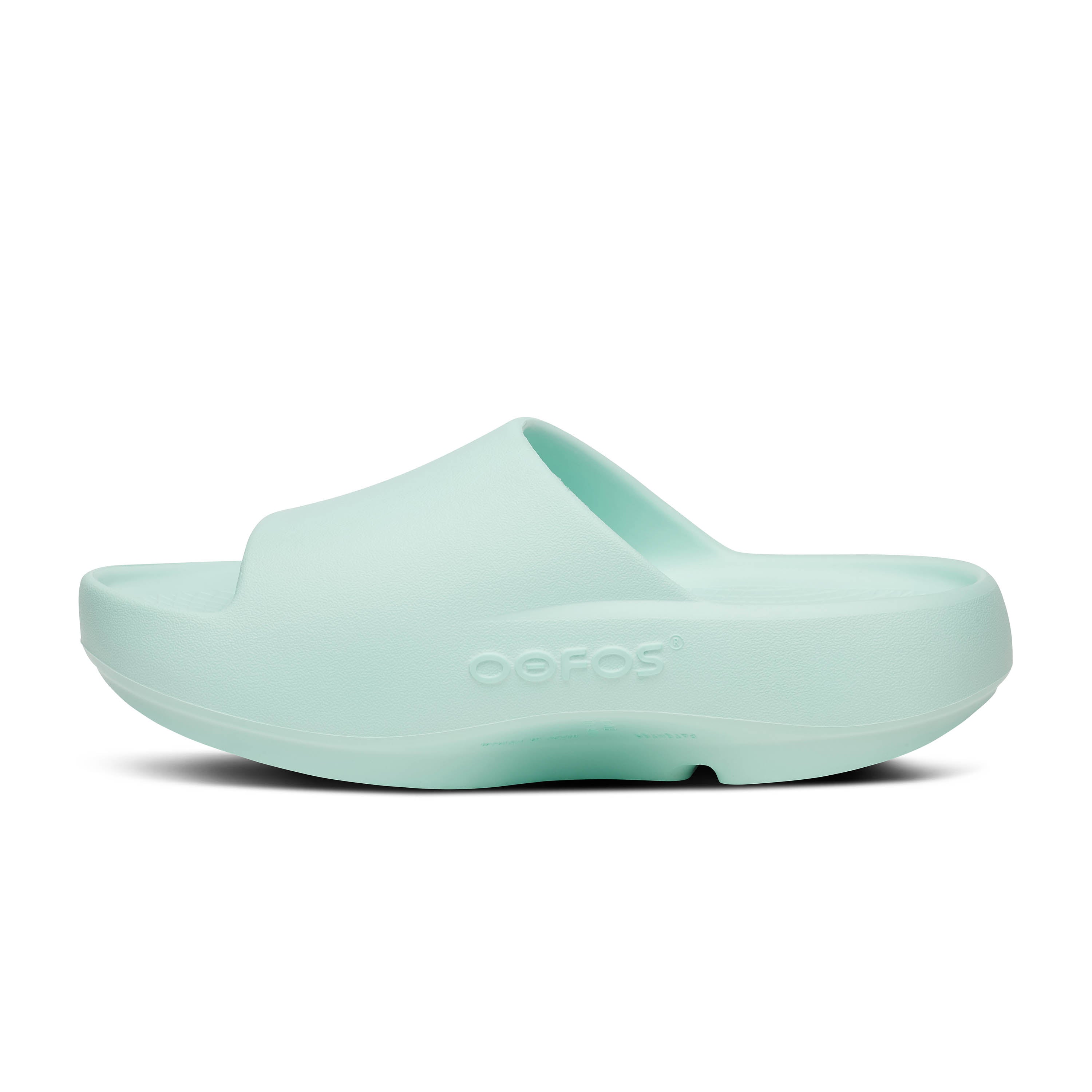 OOfos OOahh+ Slide Sandal Unisex  19