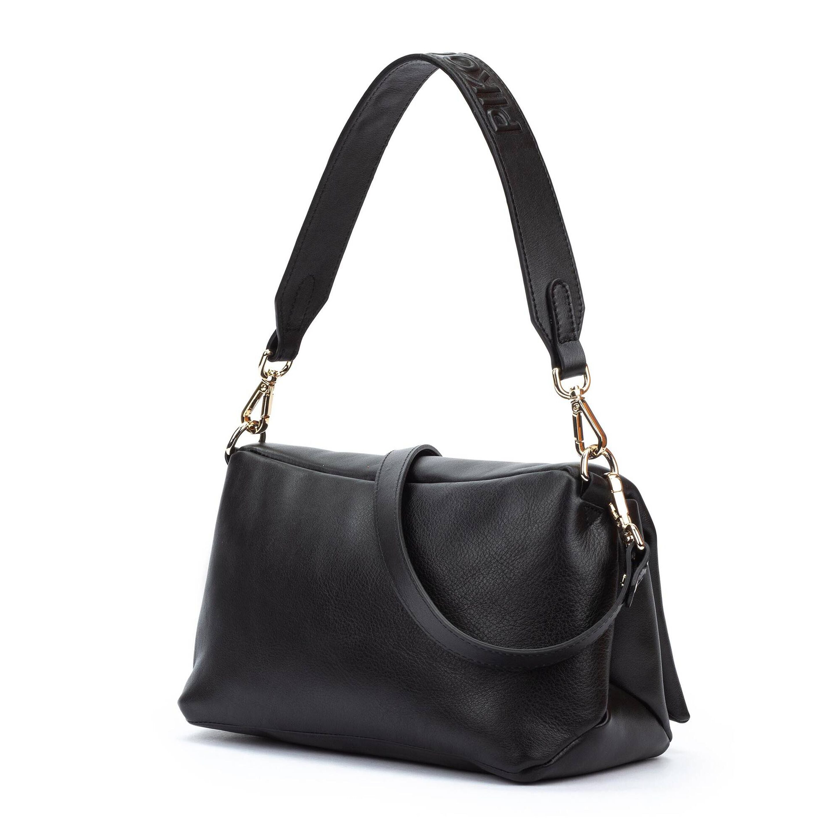 Pikolinos Pau Shoulder Bag with Magnetic Closure 3