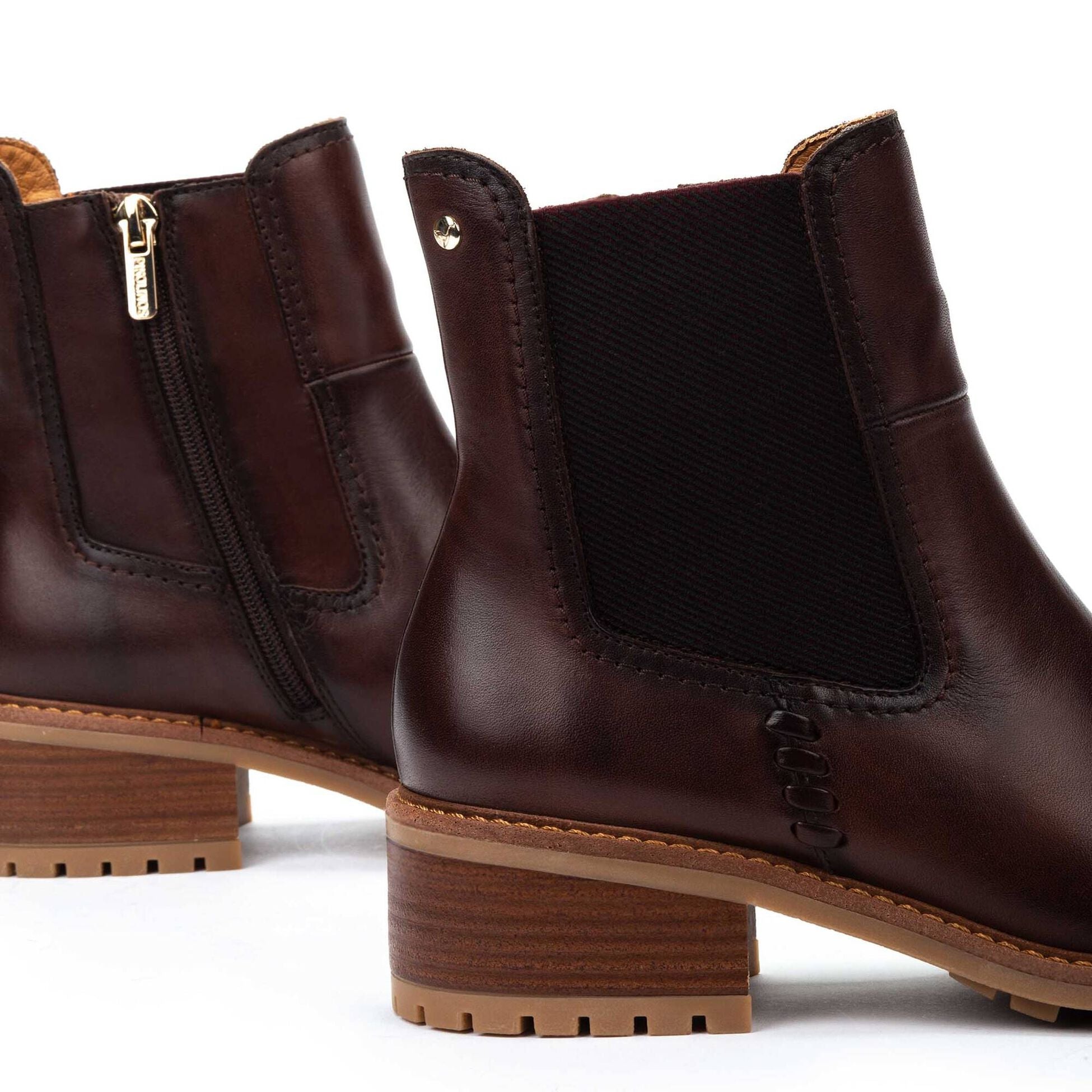 Pikolinos Medina Heeled Chelsea Boot Women's  6