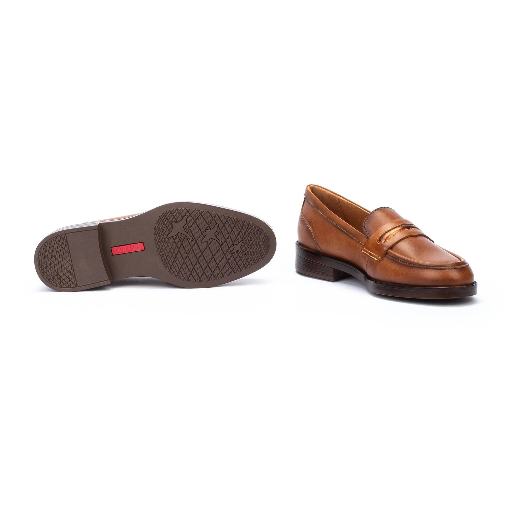 Pikolinos Puertollano Classic Loafers Women's 4