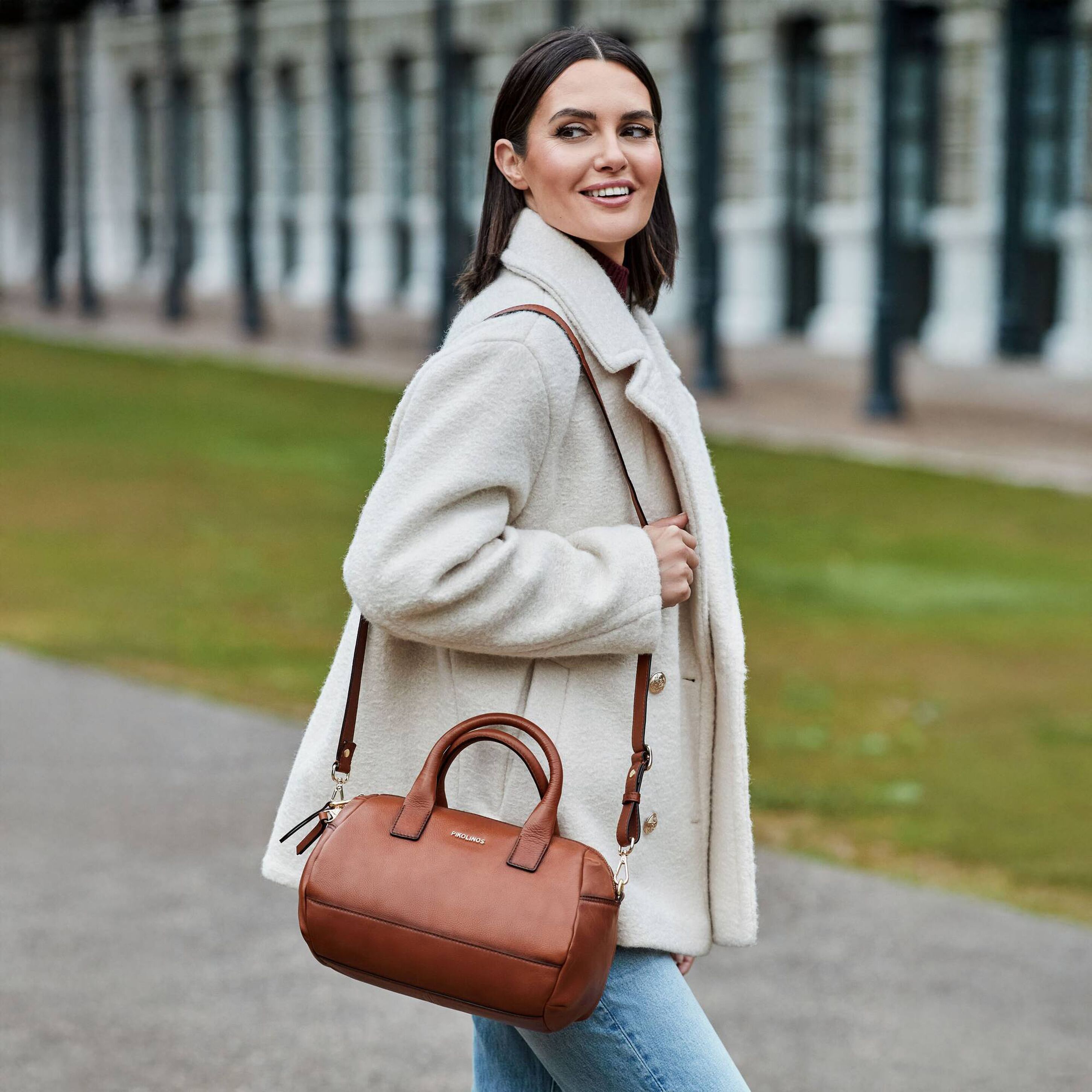 Pikolinos Ares Barrel Bag  6