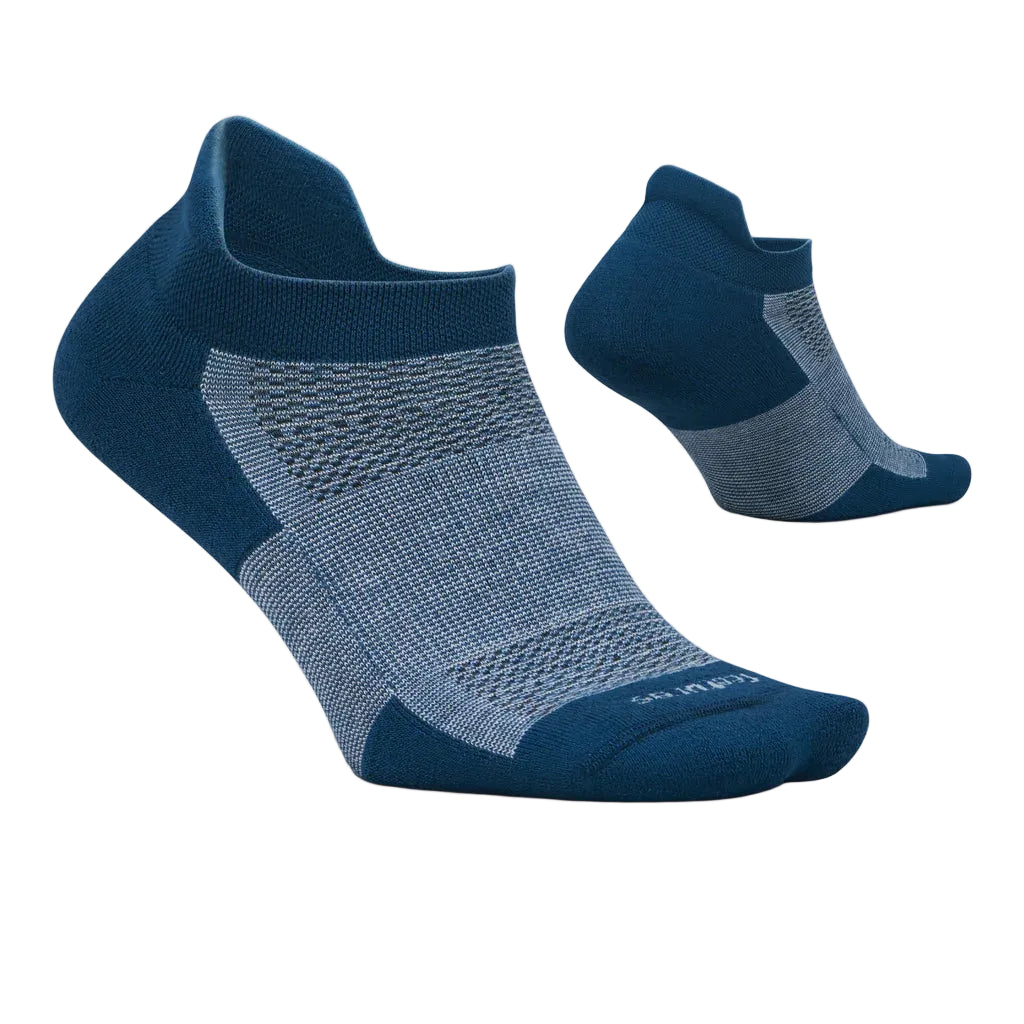 Feetures High Performance Max Cushion Tab Socks