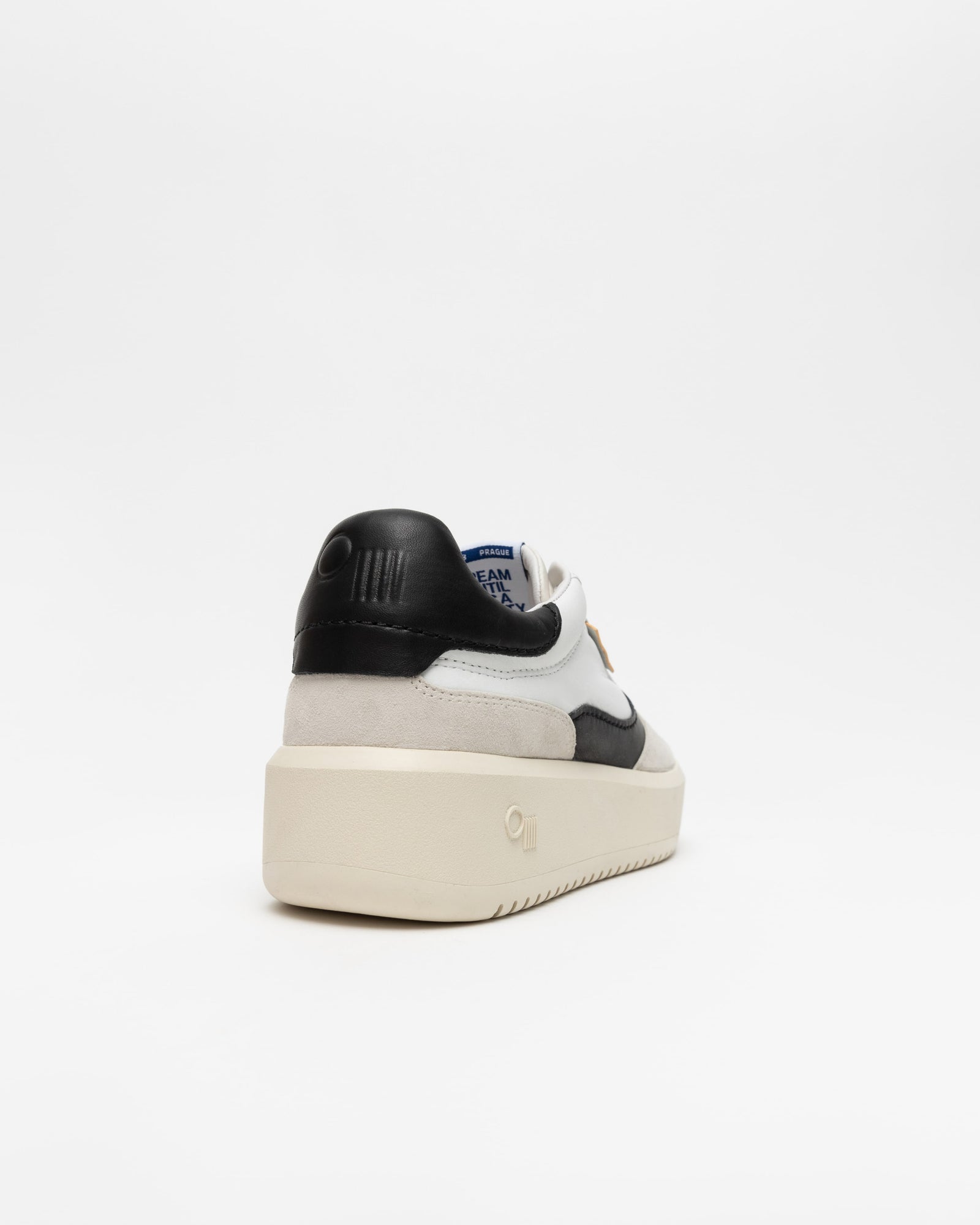 Oncept Prague Sneaker Women's  3