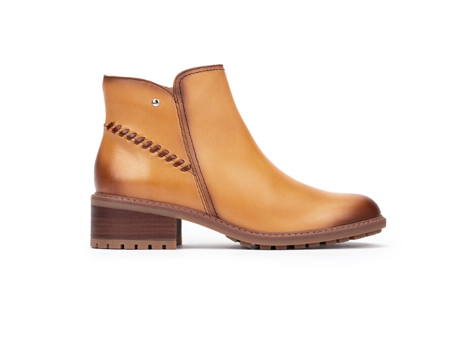 Pikolinos Medina Heeled Ankle Boots Women's  9