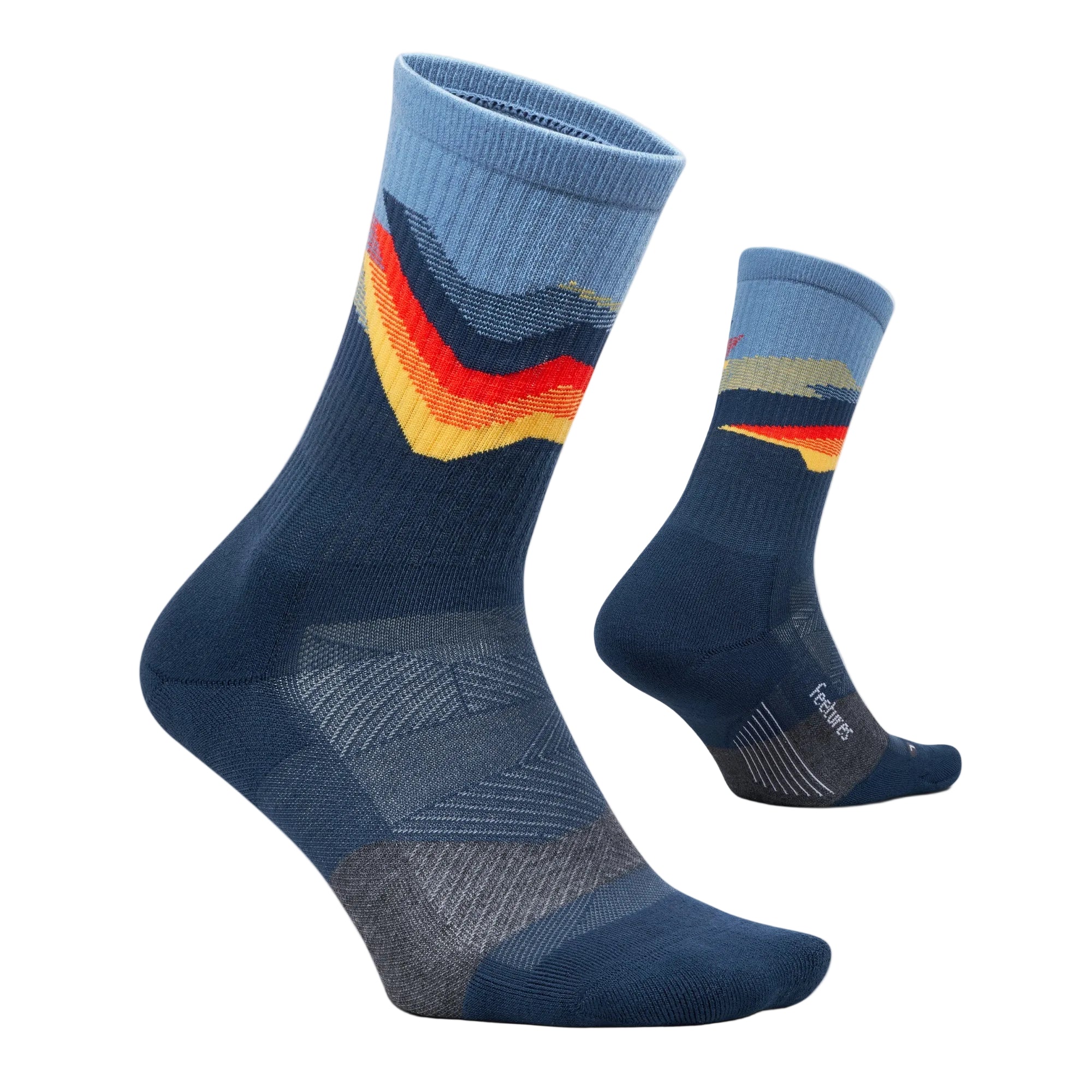 Feetures Trail Max Cushion Mini Crew Socks 2