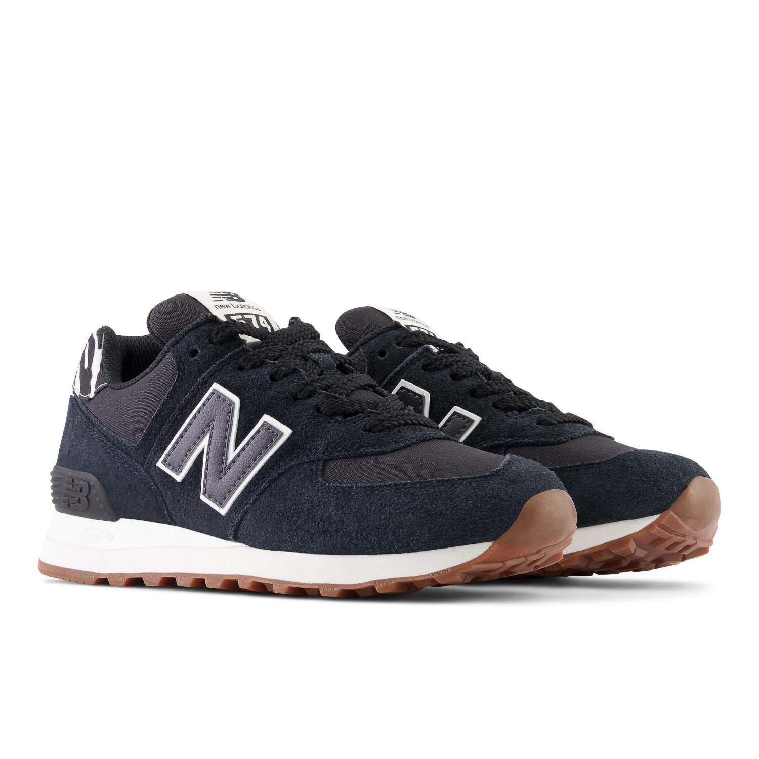 New balance classic black 2025 womens